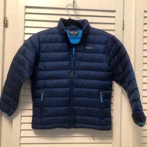 Patagonia Boys Down Sweater Jacket in size medium (10)